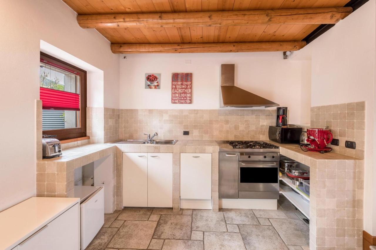 Villa Casa Rustico à Costermano Extérieur photo